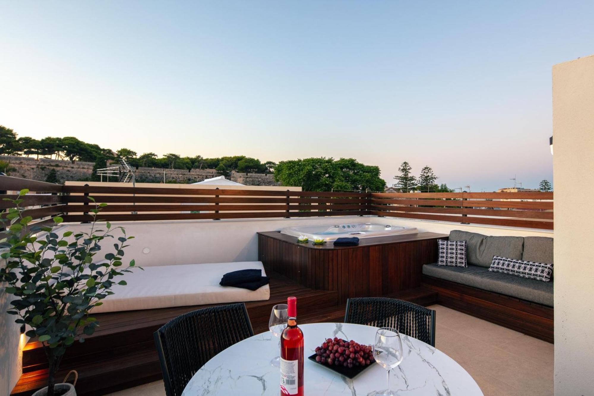 Le Bijou Luxury Suites Rethymno Dış mekan fotoğraf